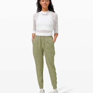 Lululemon Dance Studio Jogger, Green, Size 2